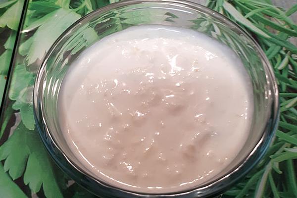 Horseradish Sauce with Apple and Cottage Cheese