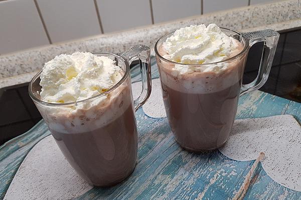 Hot Chocolate with Strawberry Baileys