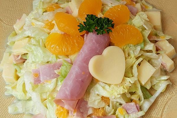 Iceberg Lettuce with Curry Dressing