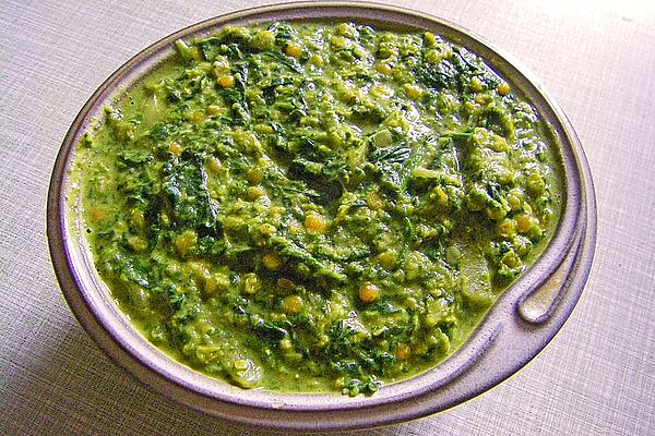 Indian Lentil and Spinach Saucepan