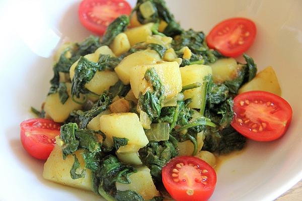 Indian Style Spinach and Potato Curry