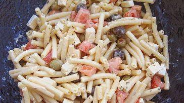 Macaroni Gratinated with Italian Salami