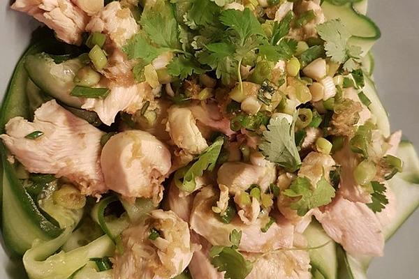 Japanese Cucumber Salad with Chicken Breast