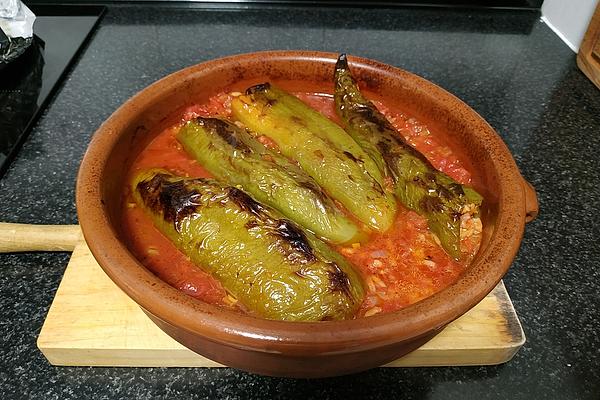 Jemista – Green Peppers Stuffed with Rice, Greek