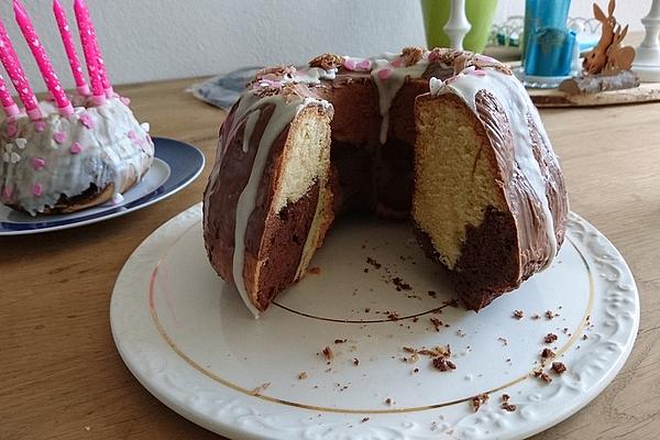 Juicy Marble Bundt Cake