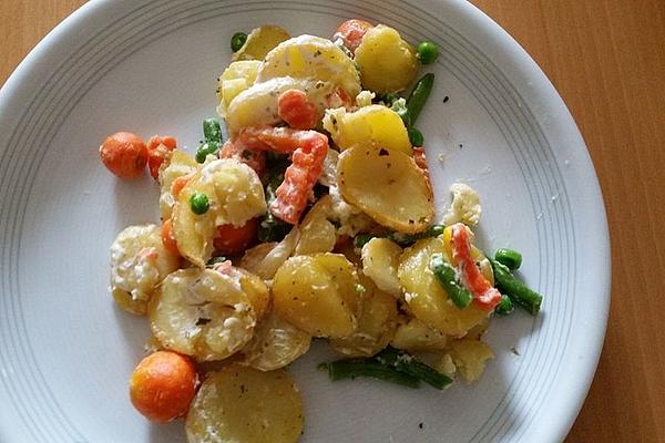 Juicy Potato and Vegetable Casserole