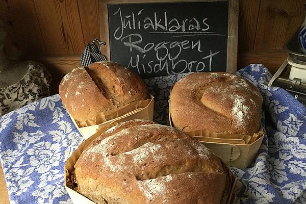 Juliaklaras Mixed Rye Bread