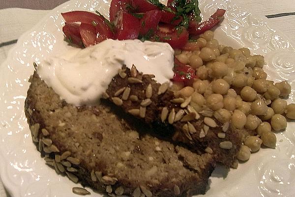 Juliet`s Arabic Meatloaf with Almond – Yoghurt – Dip and Parsley – Tomato Salad