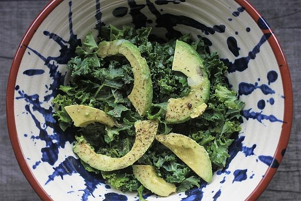 Kale with Avocado