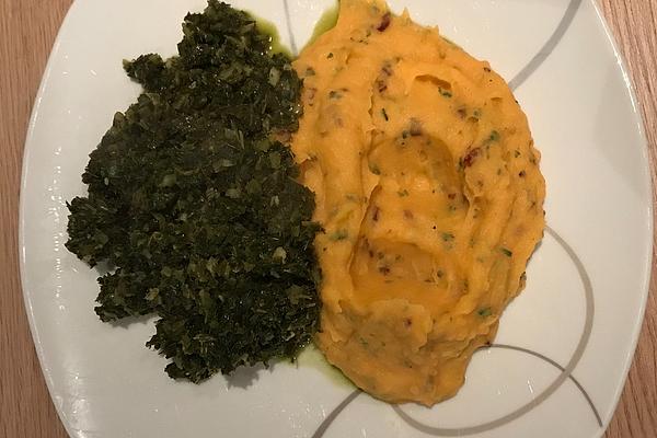 Kale with Sweet Potato Purée and Emmentaler