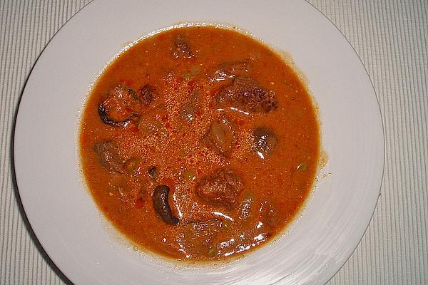 Kettle Goulash with Mushrooms