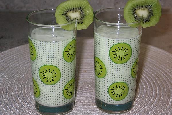 Kiwi Cream Smoothie