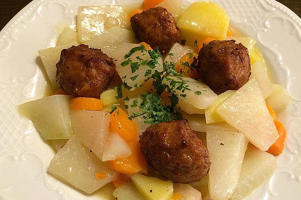 Kohlrabi – Carrots – Vegetables with Meatballs