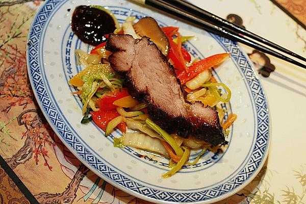 Lacquered Pork Neck with Colorful Vegetables and Plum Sauce