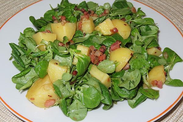 Lamb`s Lettuce with Bacon and Potatoes
