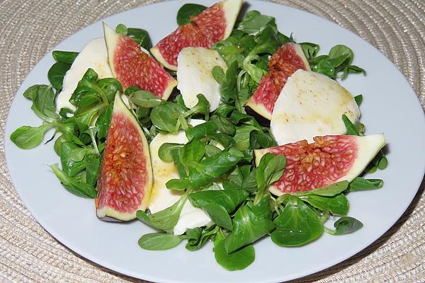 Lamb`s Lettuce with Figs