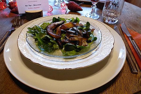 Lamb`s Lettuce with Pumpkin and Chanterelles on Sweet and Tart Dressing