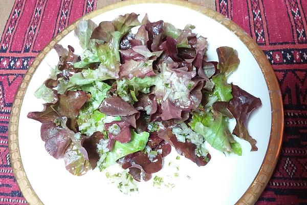 Leaf Salad with Summery Lemon and Olive Oil Dressing