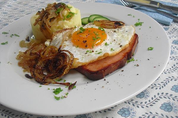 Leberkäse with Onions and Fried Egg