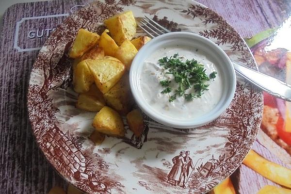 Lemon Potatoes with Garlic Yogurt