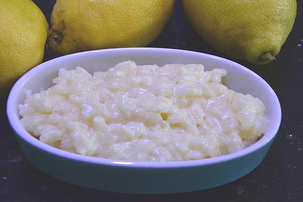 Lemon – Vanilla – Rice Pudding from Microwave