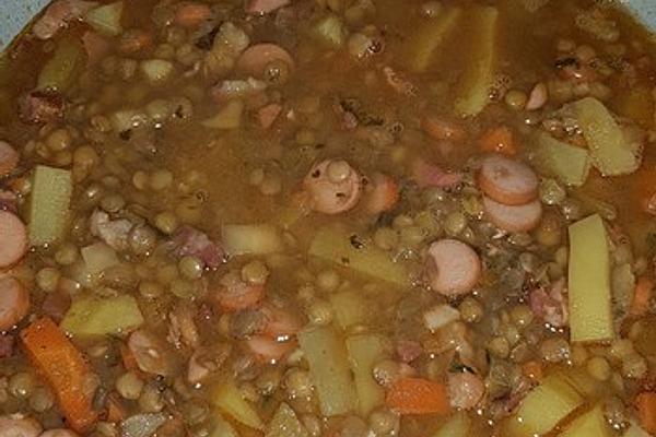 Lentil Stew in Slow Cooker – Green Lentils Cooked Slowly with Lots Of Vegetables