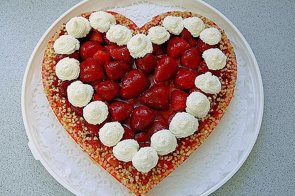 Light Strawberry Cake Without Fat