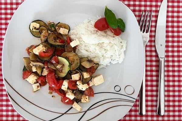 Light Zucchini and Tomato Pan with Feta Cheese