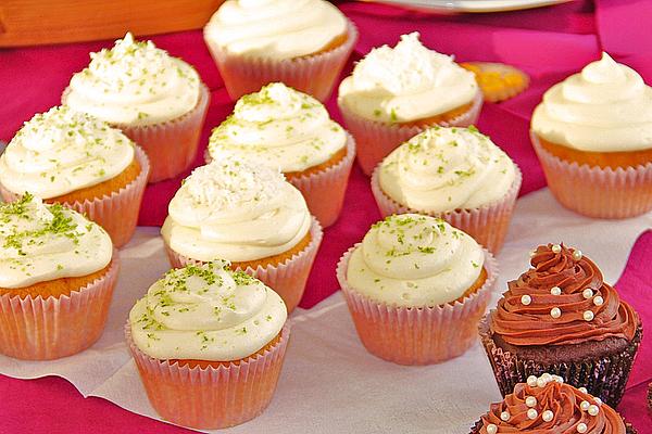 Lime-coconut Cupcakes with Chocolate Buttercream