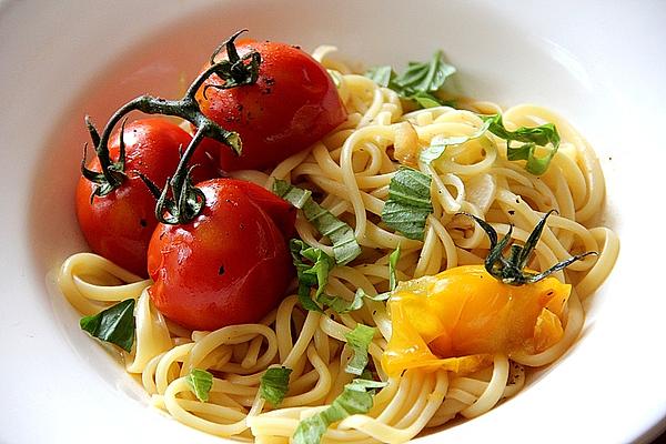 Linguine with Braised Tomatoes
