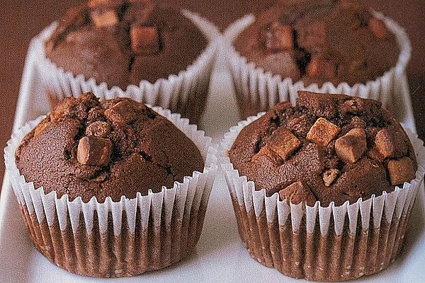 `Low Fat` Chocolate Cupcakes with Light Mint Frosting