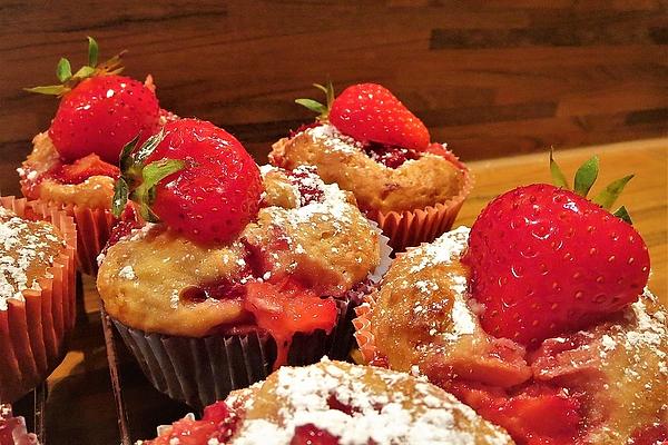 Low Fat Strawberry Muffins