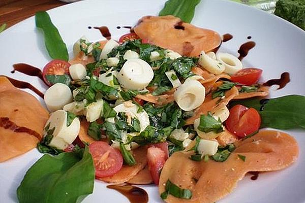 Lukewarm Ravioli Salad with Wild Garlic