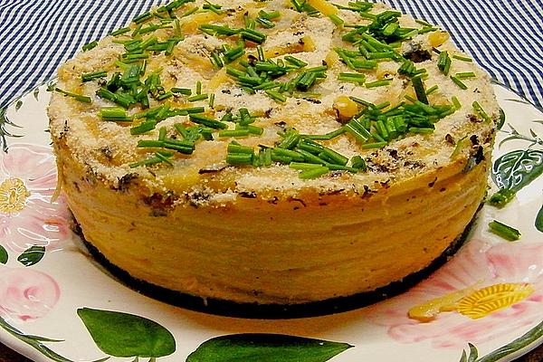 Macaroni Cake with Ham and Gorgonzola