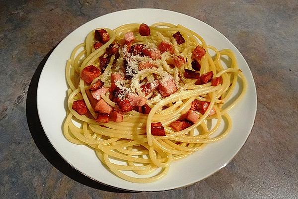 Macaroni with Fried Sausage