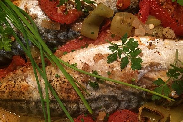 Mackerel from Oven with Garlic and Vegetables