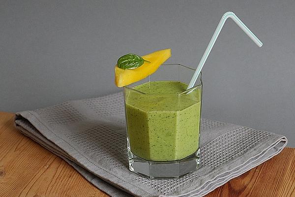 Mango and Spinach Smoothie