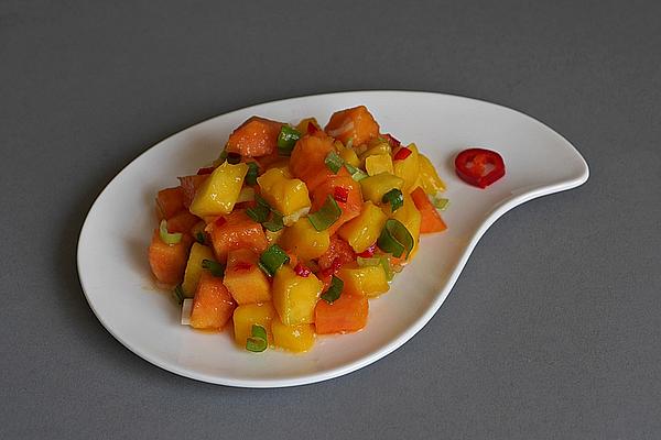 Mango Papaya Salad with Chilli Lime Dressing