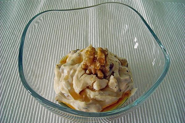 Maple Cream with Nuts