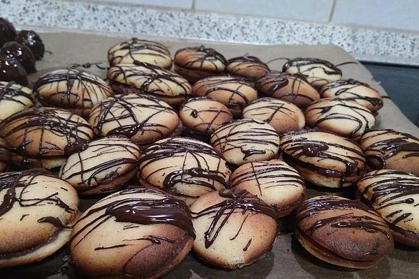 Marzipan – Cherry – Cookies