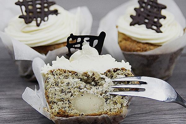 Marzipan Poppy Seed Cupcakes