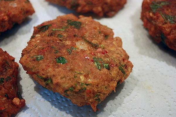 Masala Vadai – Spicy Lentil Fritters