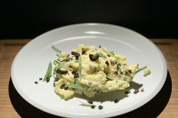 Mashed Potatoes with Olives