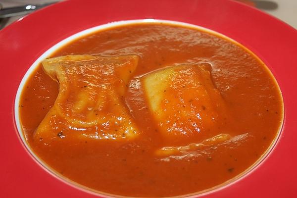 Maultaschen in Tomato Soup or Sauce
