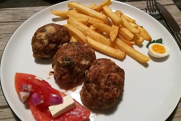Meatballs Filled with Goat Cheese