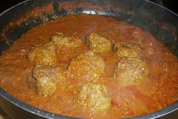 Meatballs in Turmeric – Tomato Sauce