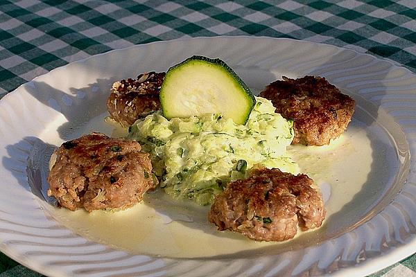 Meatballs with Zucchini Vegetables