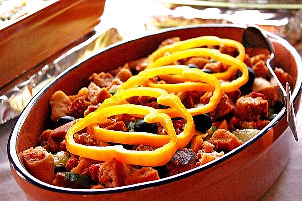 Mediterranean Bread Salad