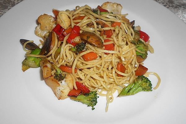 Mee Char – Stir-fry Noodles with Vegetables