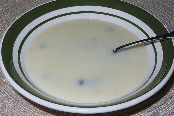 Milk Semolina Soup Great-grandma`s Style